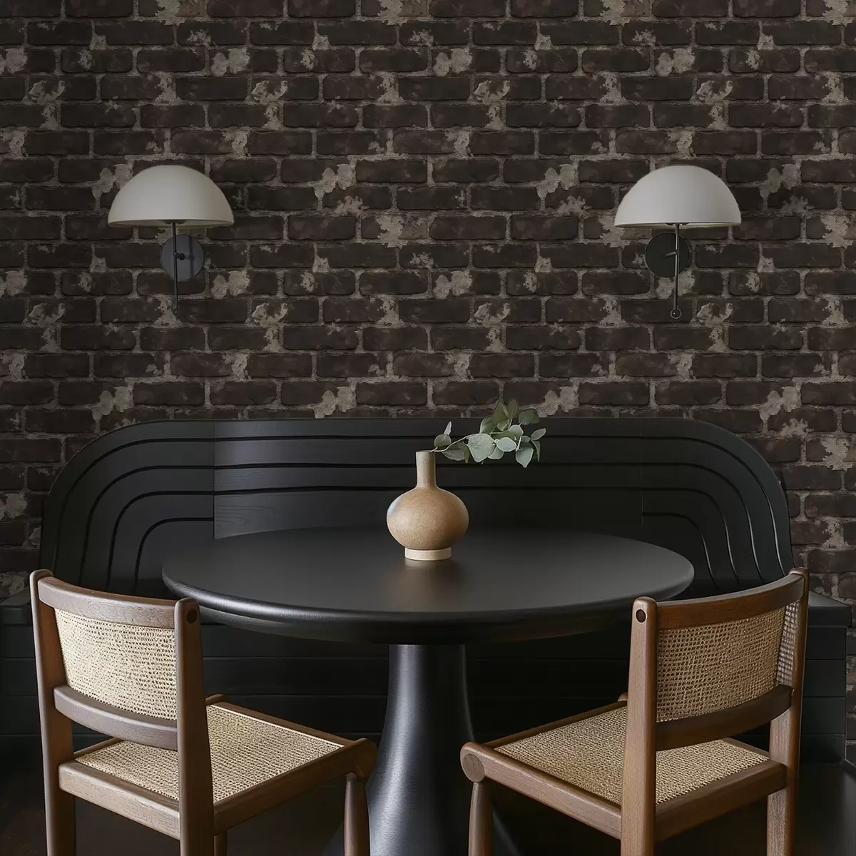 Tapetes Tumšs vecs ķieģeļu mūris ar nolietotām vietām a01030