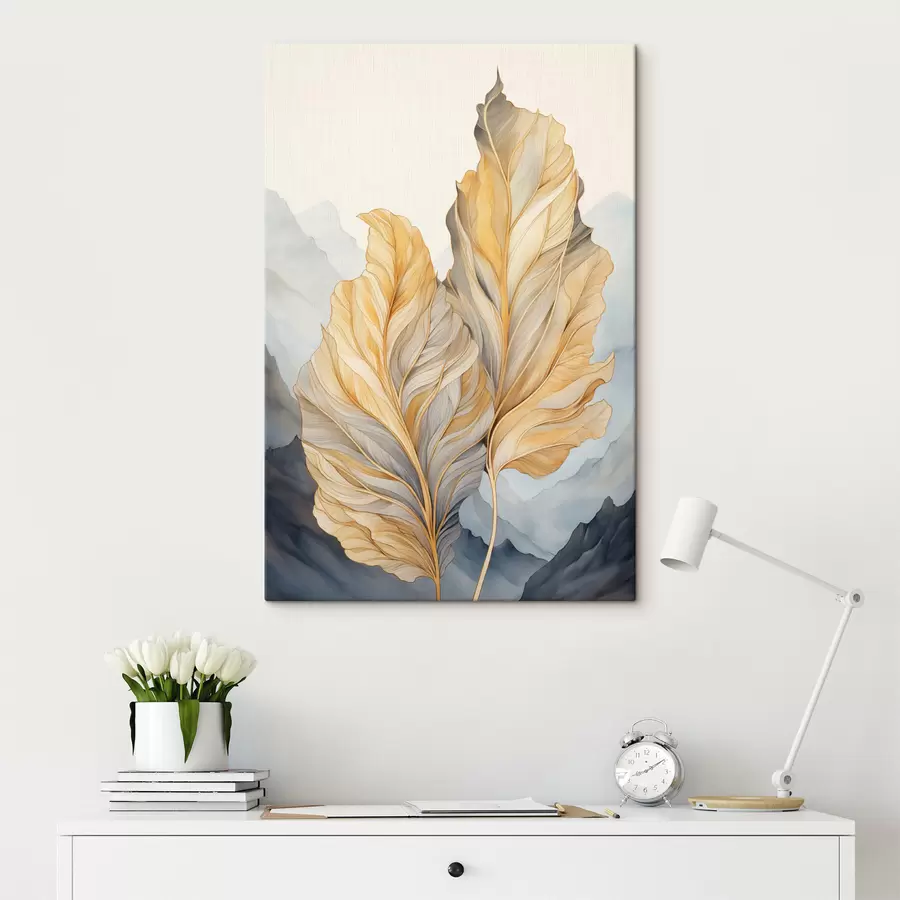 Glezna Abstraktas lielas, dzeltenas un brūnas lapas ar sarežģītām detaļām, uz kalnu fona s47023