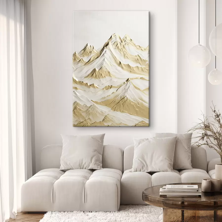 Glezna Dzeltena, sniega klāta kalnu ainava ar asiem virsotnēm un dziļām ielejām zem gaiša debesu velves s47420