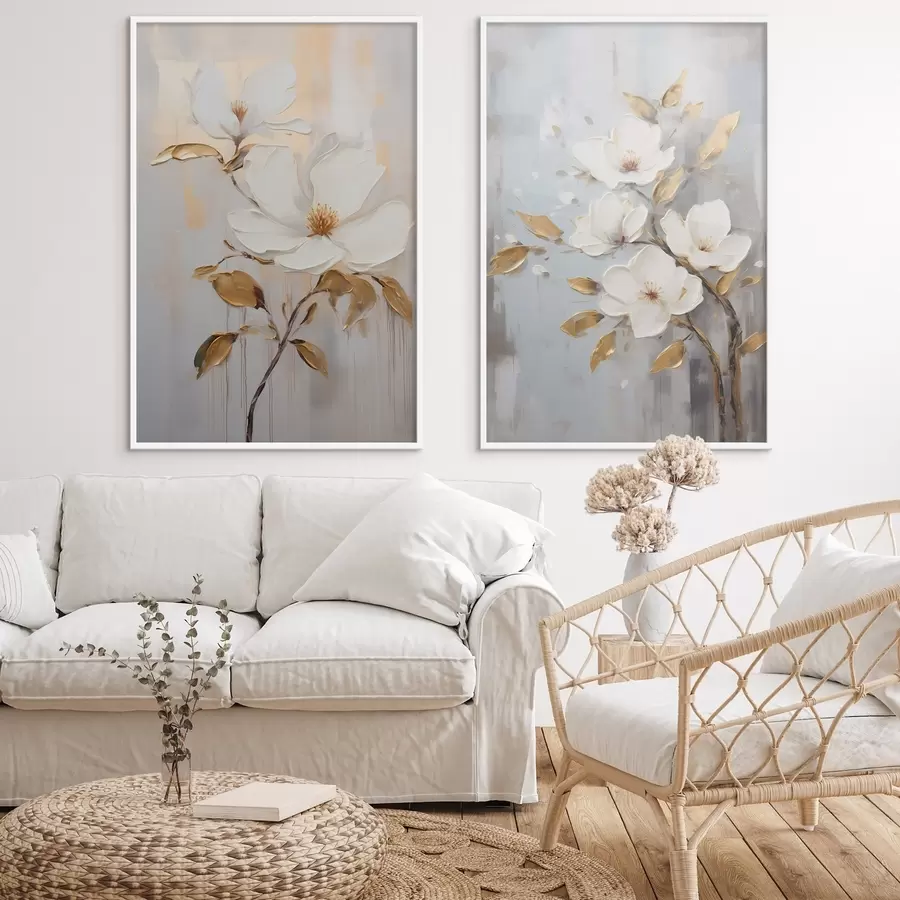 Fototapetes Divi balti ziedi ar dzeltenīgi oranžām lapām uz gaiša fona d00687