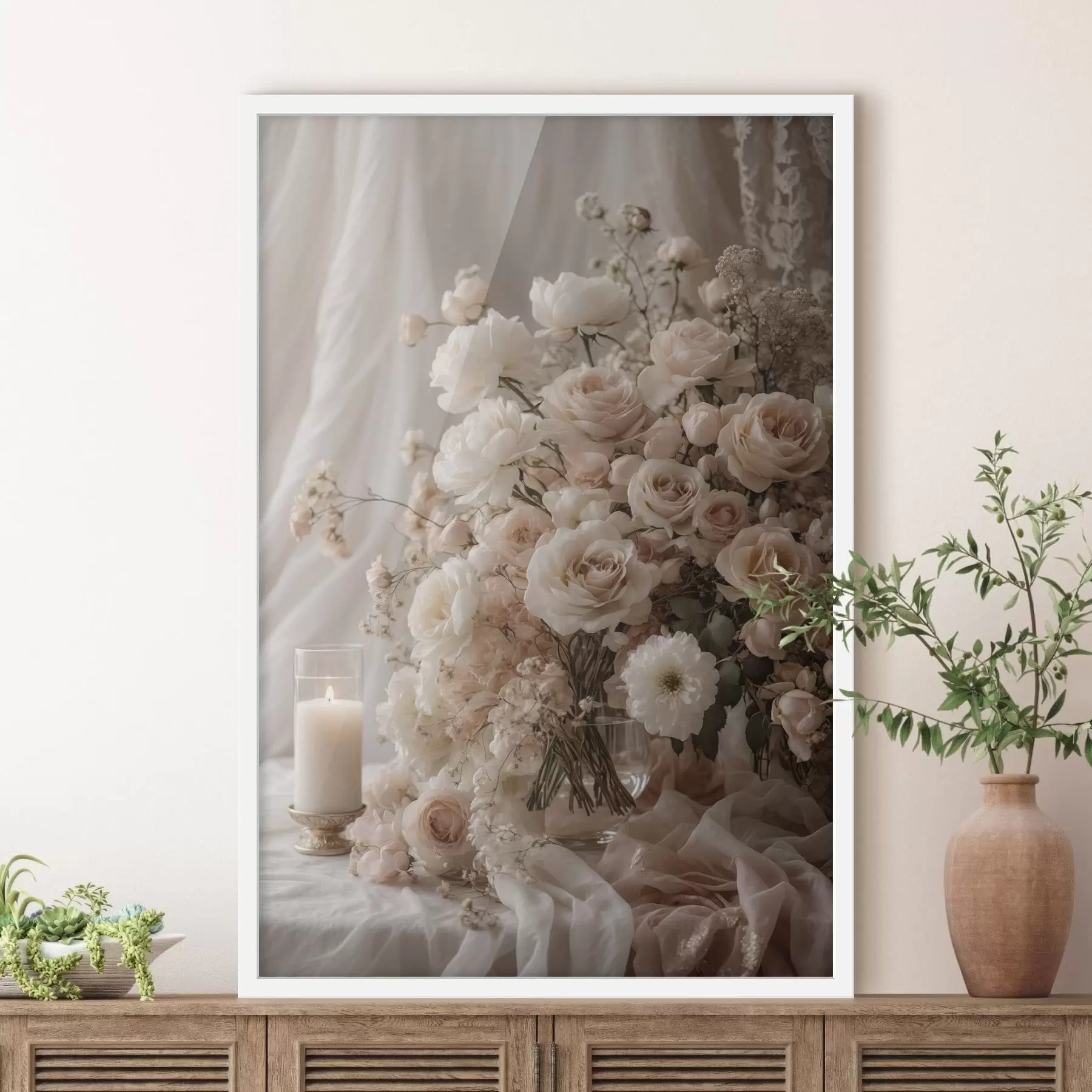 Fototapetes Krēmkrāsas ziedi pie iedegtas sveces f47281