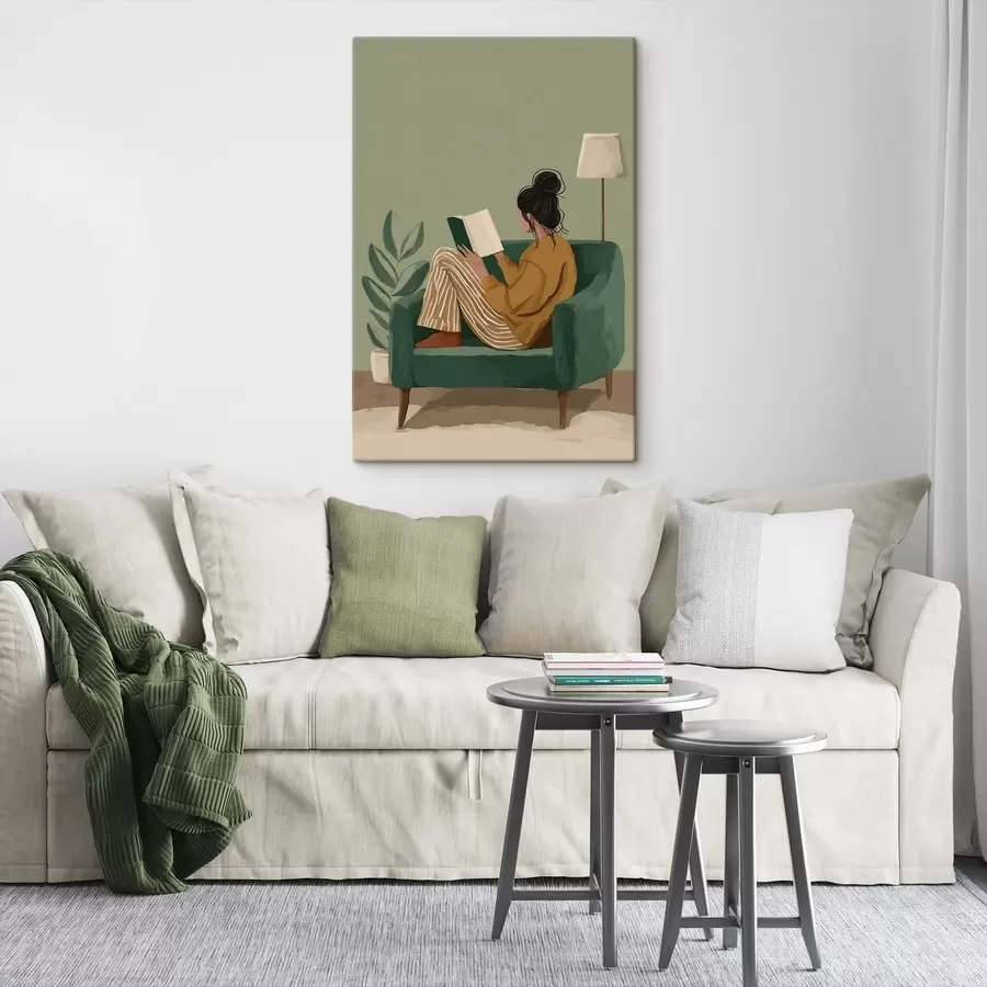 Glezna minimāla, mājīga ilustrācija, kurā attēlota sieviete, sēžot atzveltnes krēslā un lasot grāmatu s48118