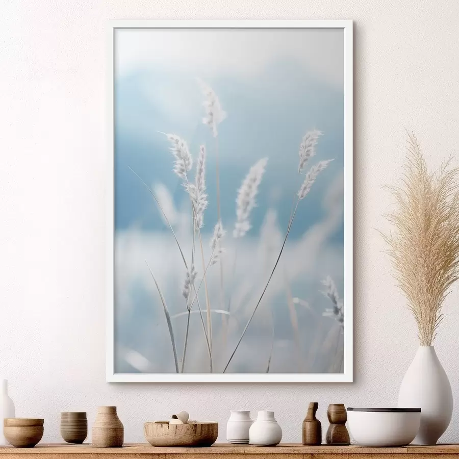 Fototapetes Baltas, pūkainas zāles pret maigu zilu debesi, ar nelielu lauka dziļumu f47880