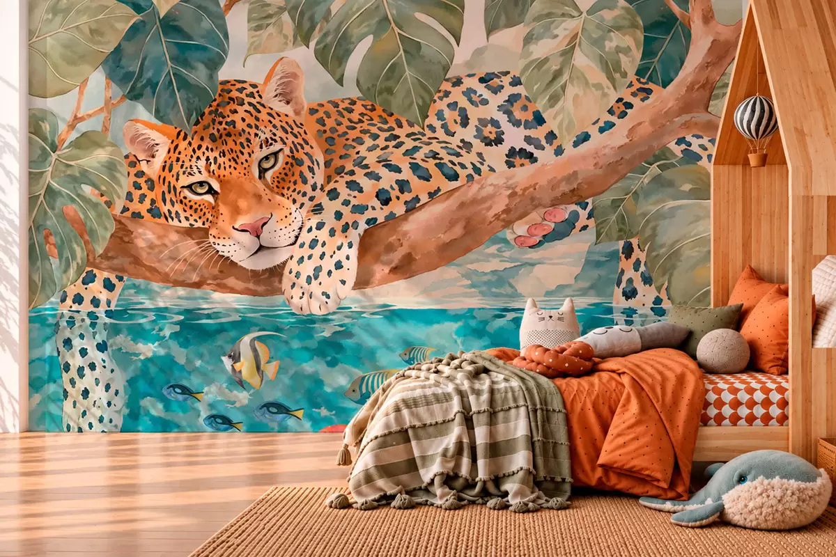 Fototapetes Leopards uz zara virs ūdens kopā ar krāsainām zivīm w05954