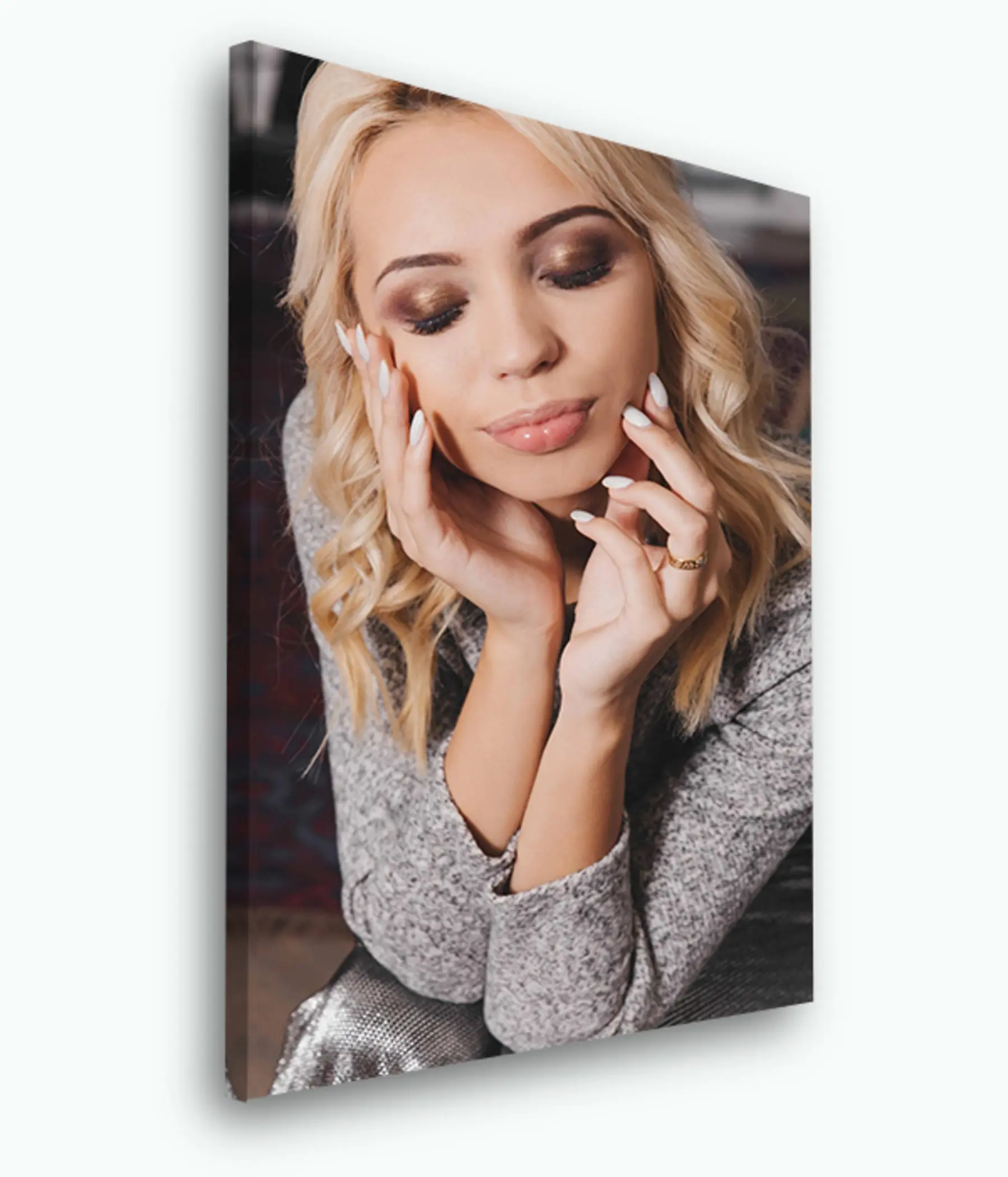 Glezna Lūpas, fotogrāfija un skropstas s33103