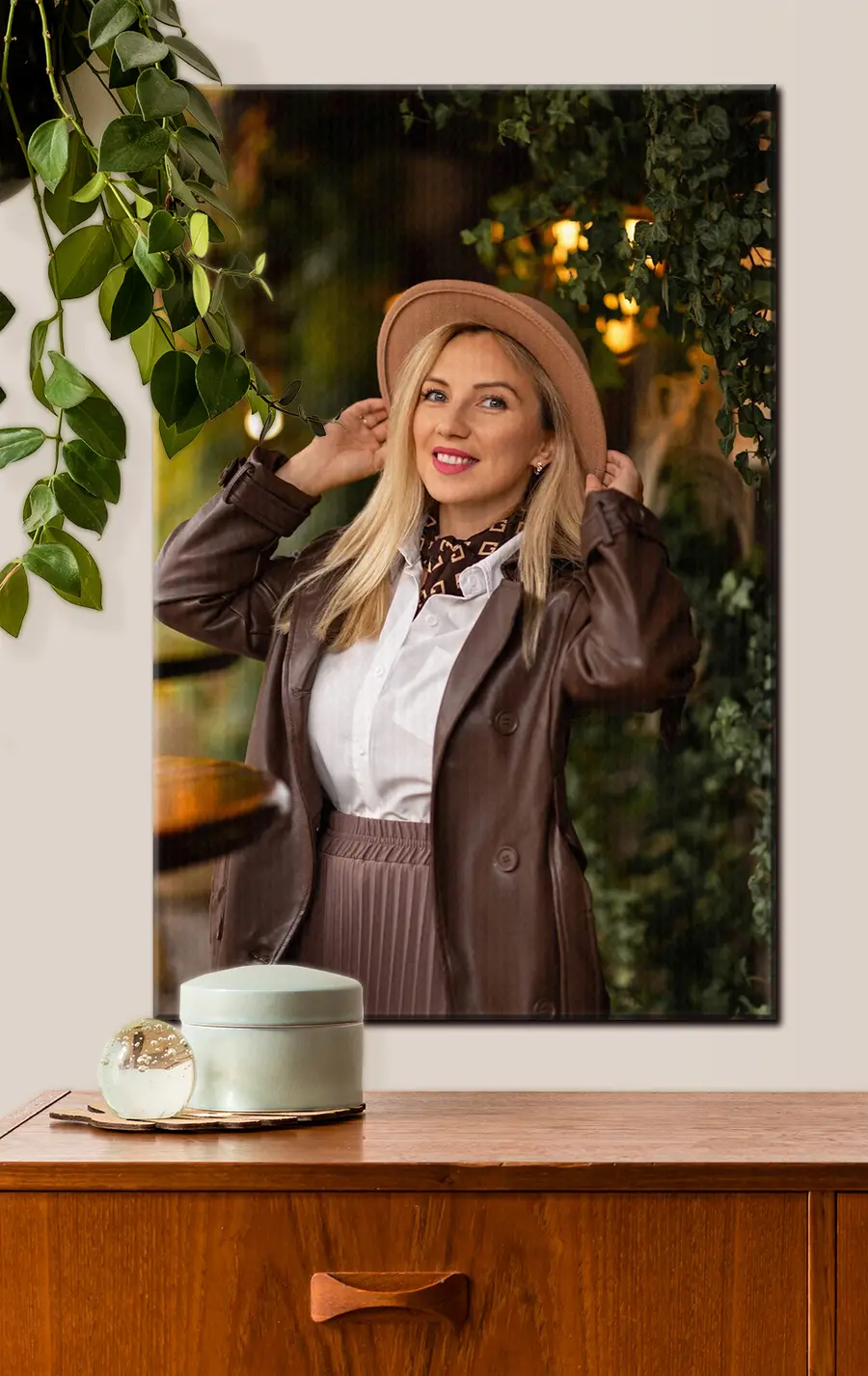 Glezna Smaids, piedurkne un žests s33126