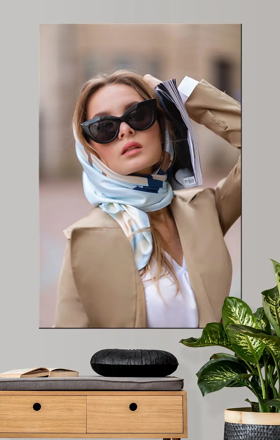 Glezna Sejas, brilles un uzacis s33149