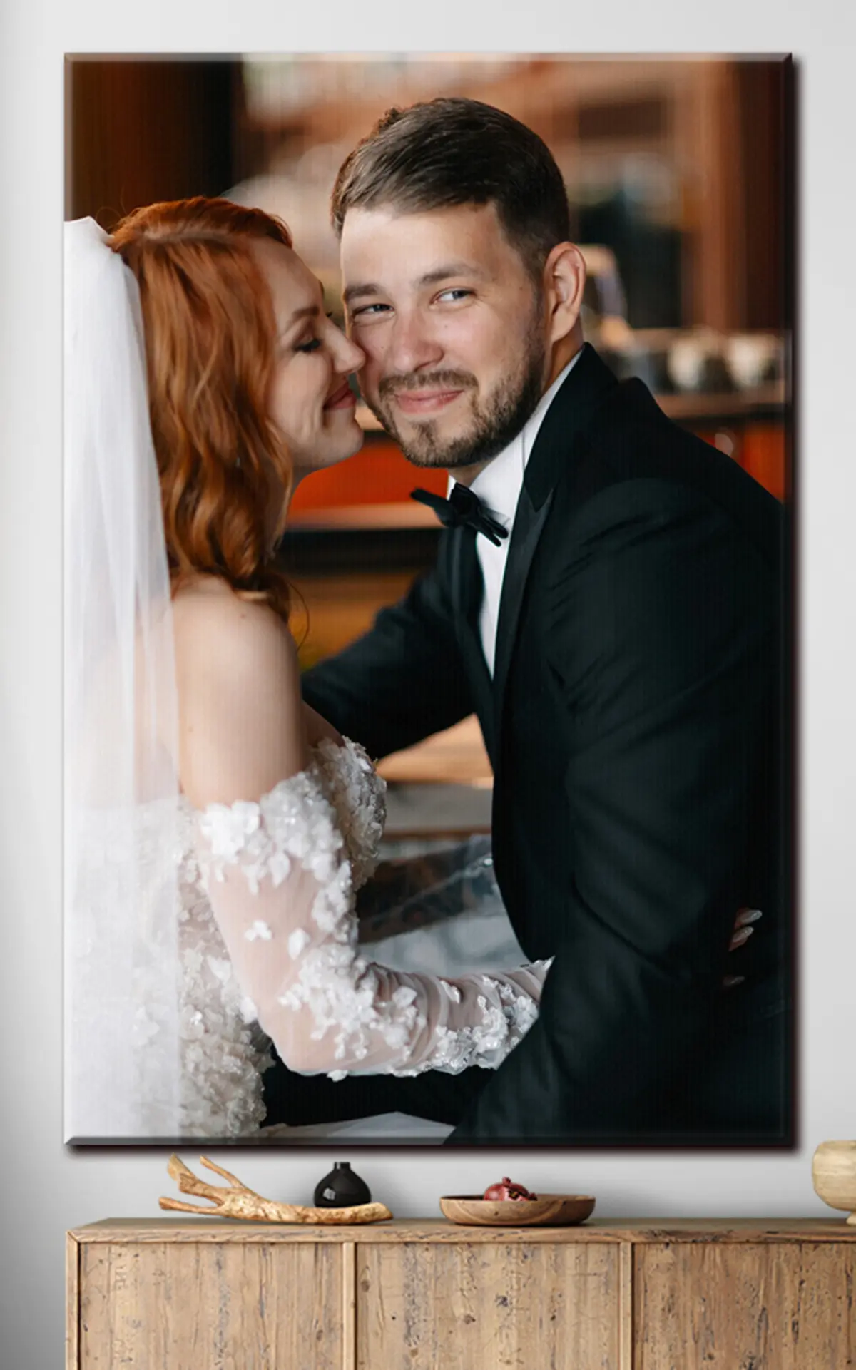 Glezna Apģērbs, smaids un līgava s33257