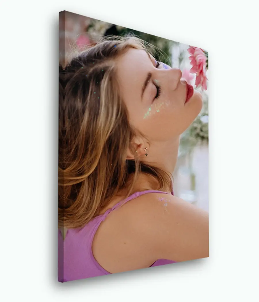 Glezna Mati, lūpas un augs s33409