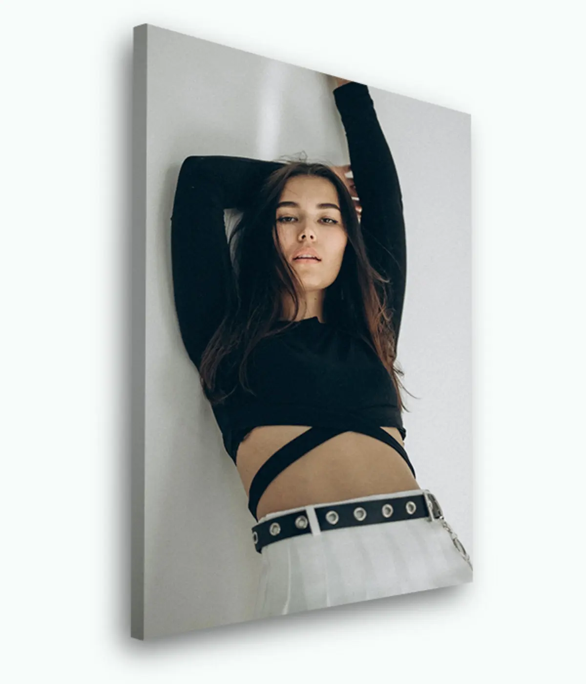 Glezna Viduklis, piedurkne un augšstilbs s33457