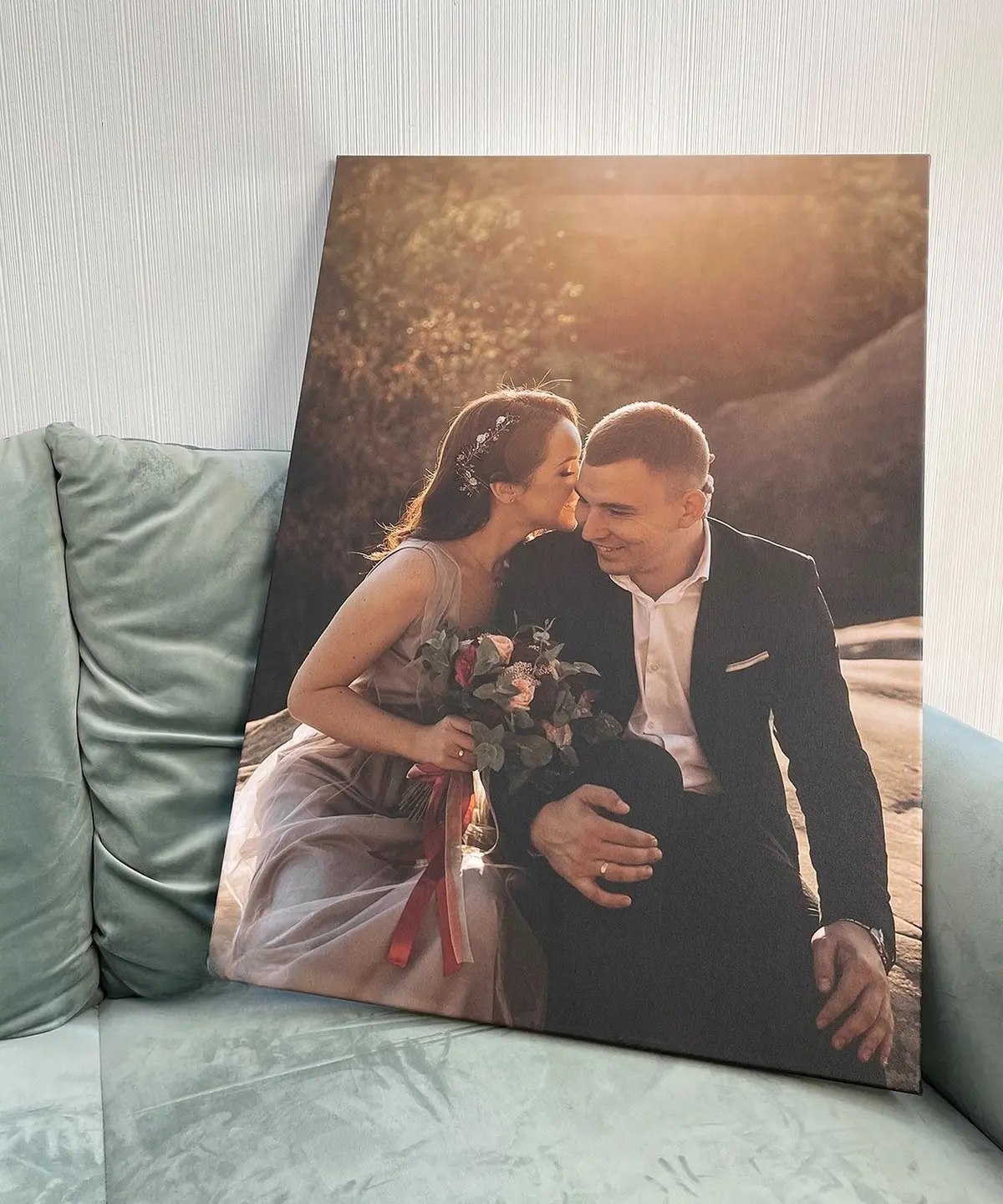 Glezna Līgava, kāzu kleita un attēla rāmis s34699