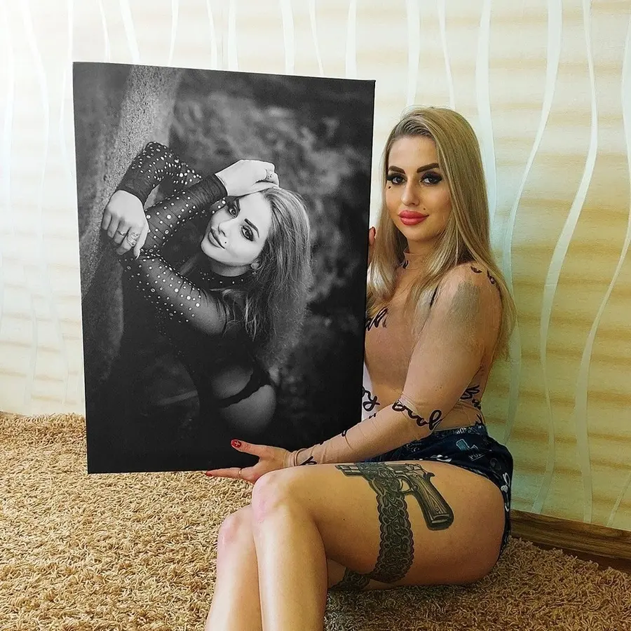 Glezna Sejas izteiksme, zibspuldzes fotogrāfija un augšstilbs s34710