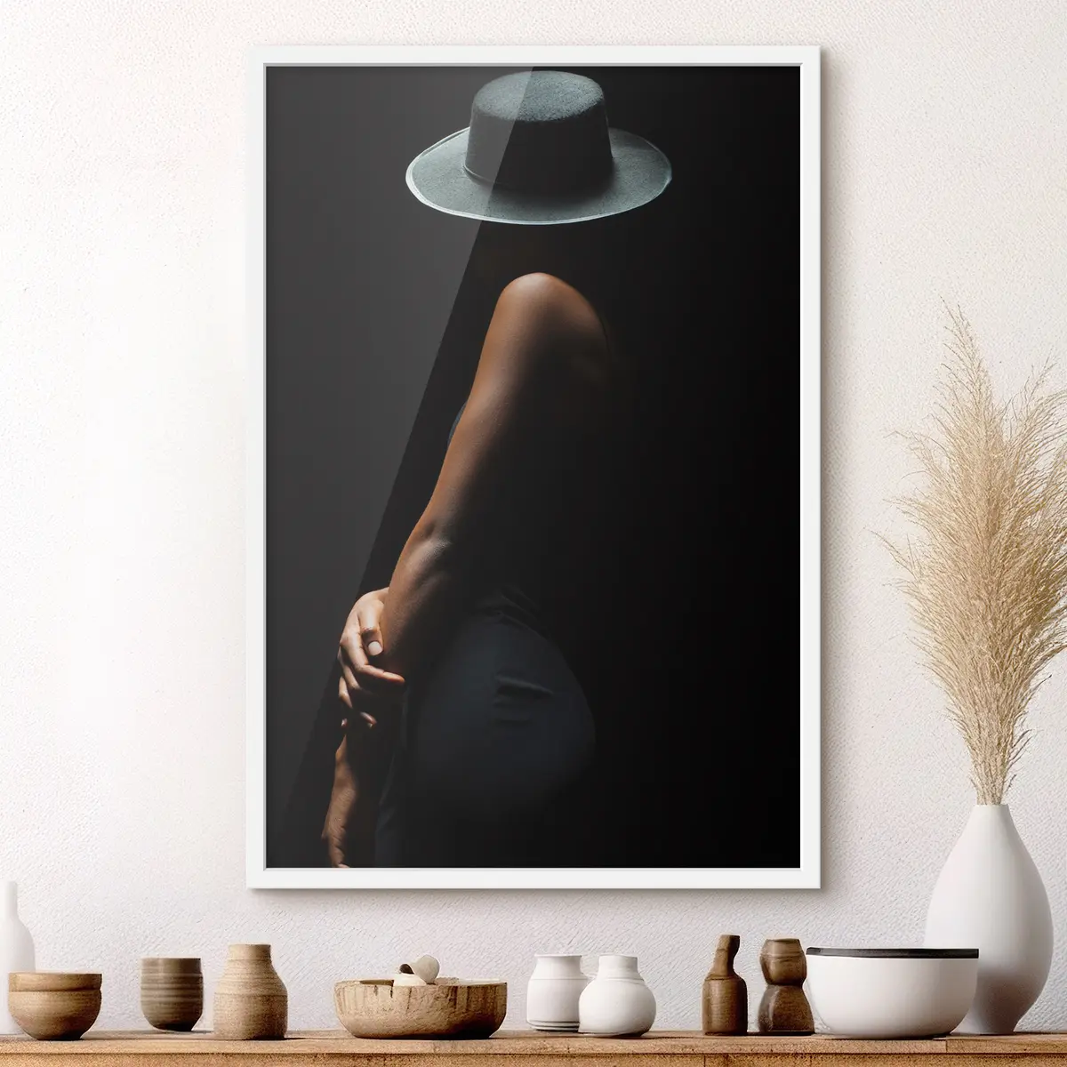 Plakāts Noslēpumains siluets tumsā f34464